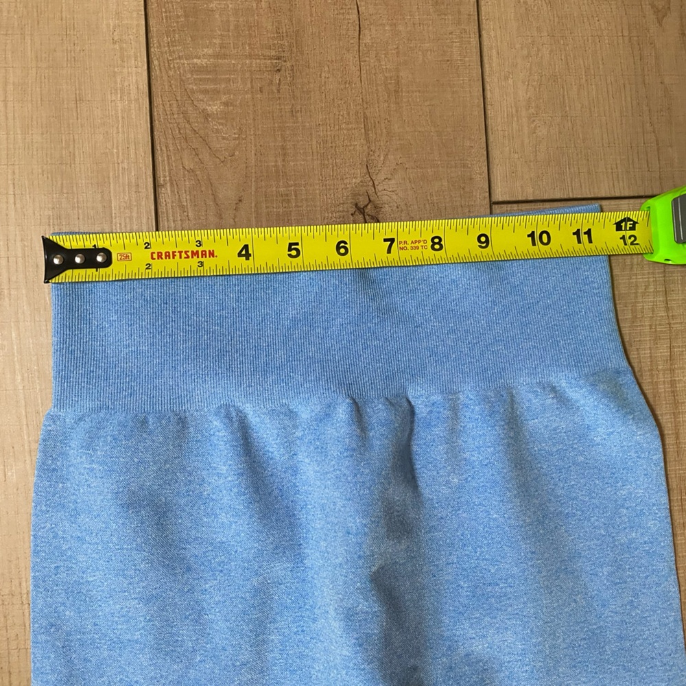 Blue Seamless High-Waist Yoga Leggings | Size M | Sculpt & Stretch Fit - Picture 6 of 7